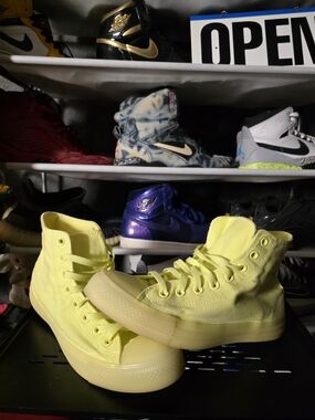 🔥 Converse Men Size 8 High Top Sneakers Bright Frozen Yellow Lemon Canvas